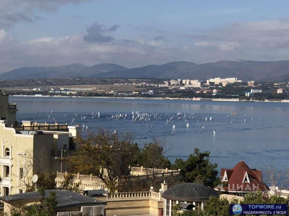 1 береговая линия, панорамные окна, веранда 86 кв, вид на залив, бассейн на веранде, охраняемая территория