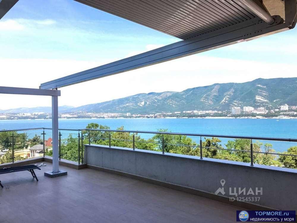 1 береговая линия, панорамные окна, веранда 86 кв, вид на залив, бассейн на веранде, охраняемая территория - 1