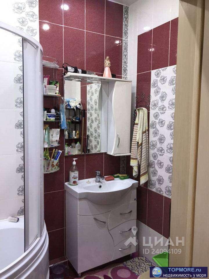 Продаю 2к квартиру с видом на море, закрытая территория. Хороший ремонт, автономное отопление. Продаю срочно!