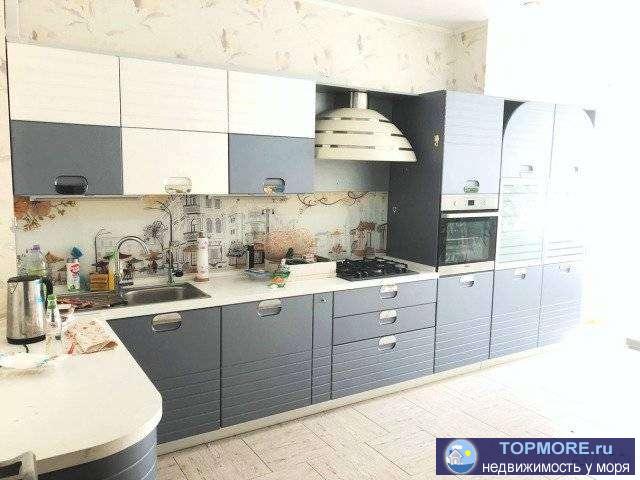 Квартира в самом центре города! Новый дом ''бизнес класса''. Квартира полностью с новым качественным ремонтом,...