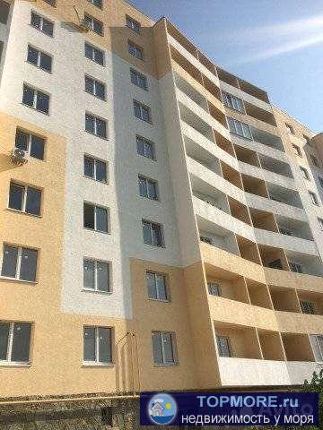 ВЫГОДНАЯ ЦЕНА ! ! ! Продам просторную 3-х ком.квартиру на первом этаже в готовом доме. Цоколь высокий ! ! Общ. пл...