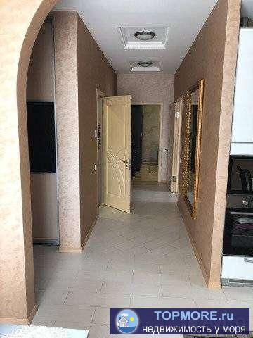 Продажа / Квартиры, Геленджик, Революционная улица, 7 500 000 р. 3 комнатная квартира переделана в большую двух комнатную ,хороший свежий ремонт ,плазменные телевизоры дорогая мебель...