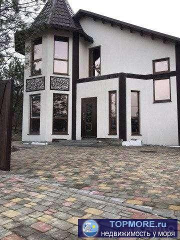 Дом расположен на въезде в Ст лесник, самый первый, дом граничит с лесом, к дому подъезд асфальтирован,коммуникации... - 2