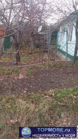 Продажа / Дома и коттеджи, Геленджик, Малиновая улица, 6 000 000 р. Продается дом с земельным участком в тихом районе города-курорта Геленджик. Расстояние до моря менее 800 метров. В... - 1
