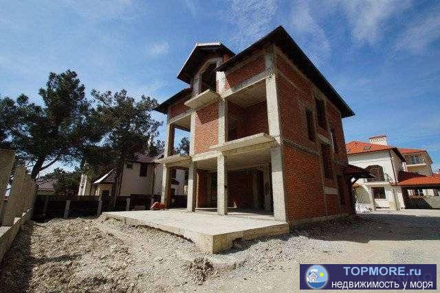 Продаю коттедж на участке 455 кв. м. по адресу проезд Казачий 17 в элитном коттеджном поселке ''Грин Вуд''. Общая...