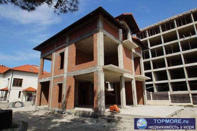 Продаю коттедж на участке 455 кв. м. по адресу проезд Казачий 17 в элитном коттеджном поселке ''Грин Вуд''. Общая... - 2