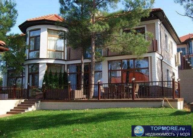 ??????Прекрасный дом, в не менее прекрасном месте, в солнечном городе-курорте-Геленджик???? площадь участка 6,2 сот,...