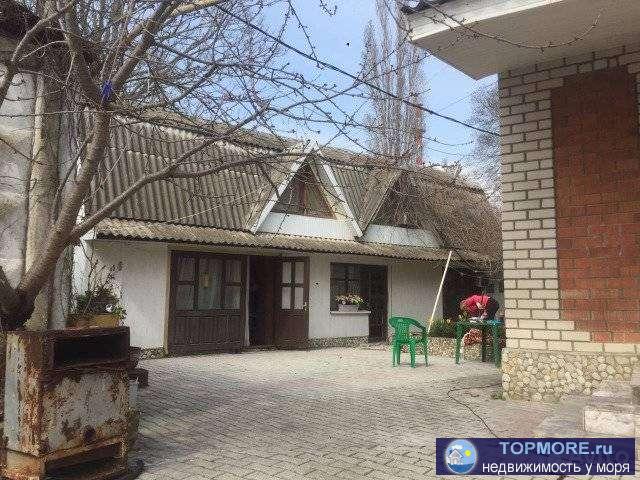Продам дом в Голубой Бухте закрытая территория Океанологии. Тихое  место на берегу моря (150 метров), на участке 12... - 2