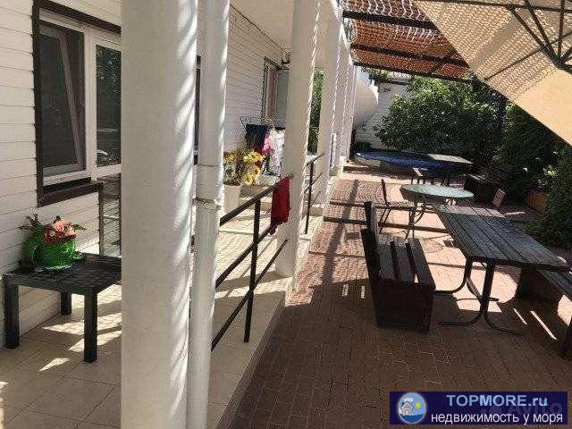 ПРОДАЮ или  МЕНЯЮ : на  2 Квартиры Краснодар ,Геленджик + ваша доплата.  На участке 6.3 расположен : отдельно дом для... - 1