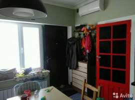 Продам трех-комнатную квартиру на земле с индивидуальным газовым...