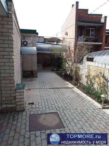 Дом расположен на одной из центральных улиц города с развитой инфраструктурой - ул. Островского. Удаленность от моря... - 1