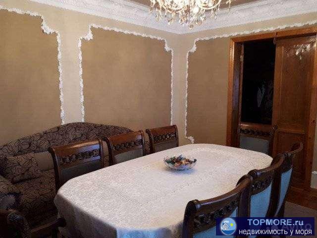 Дом расположен на одной из центральных улиц города с развитой инфраструктурой - ул. Островского. Удаленность от моря... - 2