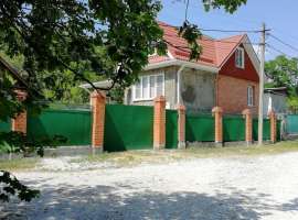 Продаю большой красивый участок. На участке имеется небольшой дом,...