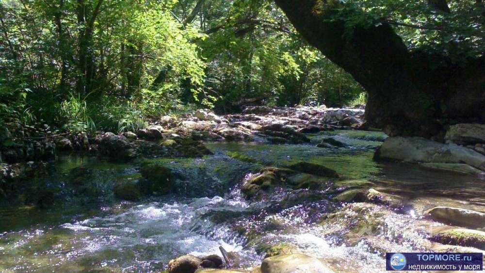 Продается чудесный дом на улице Светлой, прямо на берегу реки! Строился очень качественно, для себя!!! Продаем по... - 1