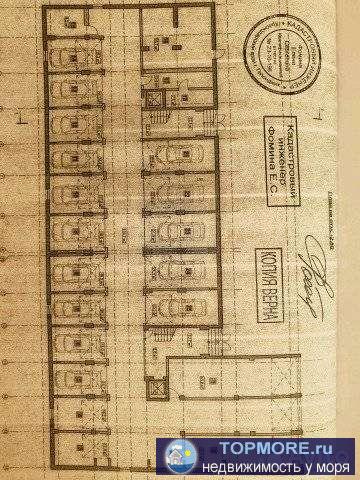 Подземное парковочное место номер 10 на плане, площадь 17.8 кв.м, собственник. Лифт ходит прямо на парковку (0 этаж)....