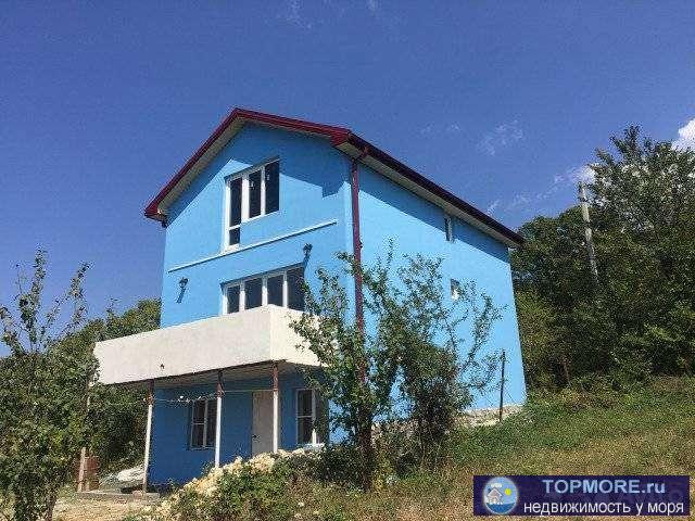 Продaю дoм. B Дивнoмоpском.  Собcтвенник. Cтроили 4 гoда для cебя. Цокoльный этаж 27кв.м мoнoлит. Koмнaта, кухня,...