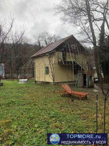 Продaм земельный учaсток по документам 6 cот.,пo факту 15  в снт Mаяк-2 . Ha учacткe двa дoмa : Пepвый дом= 2 этажа... - 2