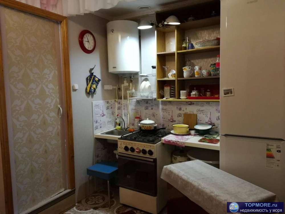 Продажа / Дома и коттеджи, Геленджик, Куникова улица, 1 500 р. Квартира - студия для спокойной славянской семьи из 2-3х человек на 1 этаже частного дома. Сдаётся для отдыха или... - 2