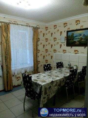 Продажа / Дома и коттеджи, Геленджик, Озерная улица, 12 000 000 р. Породам дом в связи переездом. К/у все центральные рядом школа ,детский сад ,2продуктовых магазина .В доме живут... - 2