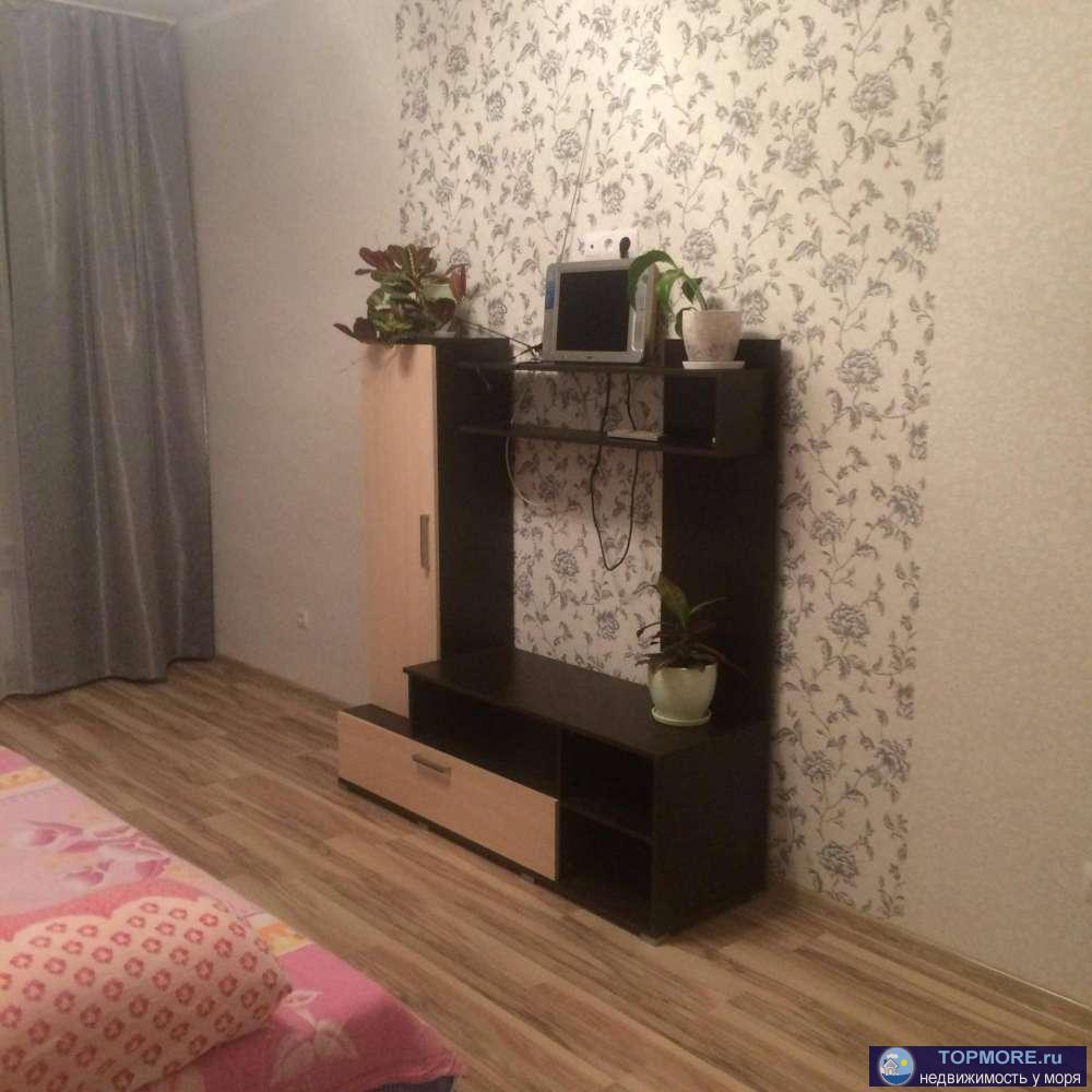 Однокомнатная квартира сдаётся посуточно До моря 10 мин. Рядом остановка автобуса, автобусы ходят каждые 5 мин. На...