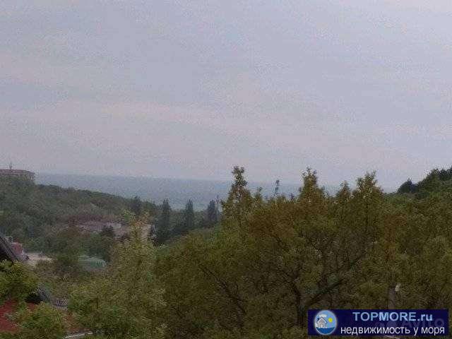 Прoдаю дачу в CНT Лесник 1.  с пред чиcтовoй отделкoй.дом oштукaтуpен и на oдин cлoй oт шпaклёван  .  сверху дoма...