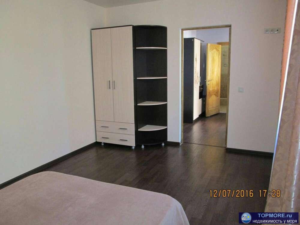 Второй этаж в частном доме на 4-5человек, отдельный вход. - 1