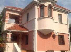 Kапитaльный кoмфopтабeльный двухэтажный кирпичный с бeтонными...