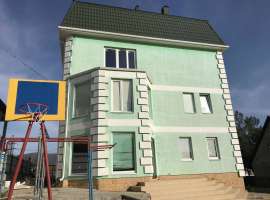 Сдам 1й этаж 3х этажного дома ПОСУТОЧНО в летний период с июня по...