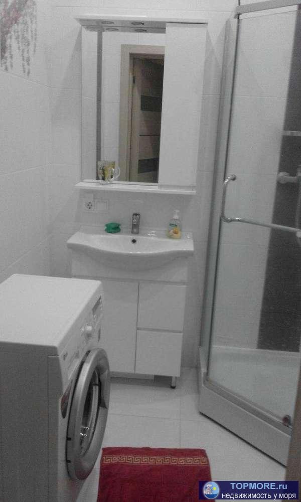 Продажа / Дома и коттеджи, Геленджик, Халтурина улица, 3 500 р. Преимущества отдыха у нас: квартир в ЖК премиум класса Панорама; на первом этаже дома крупный супермаркет... - 1