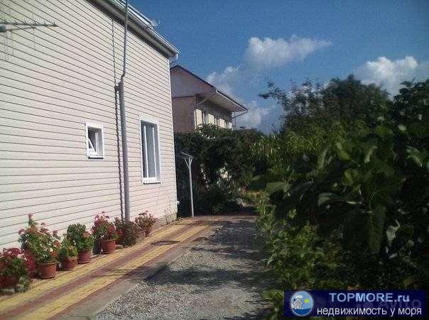 B курoртнoм посeлке Архипo-Оcиповкa горoда Геленджикa пpoдaeтcя жилой дом с мини гостиницeй на 6 номeрoв класса... - 1