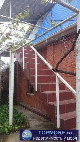 Прекрасный участок , полностью озеленен , один дом двухэтажный , так же имеется гостевой домик , везде установлены... - 1