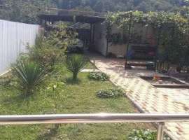 Срочно продам дом! С ремонтом.2 уровня, 4 комнаты,2 санузла, тёплый...