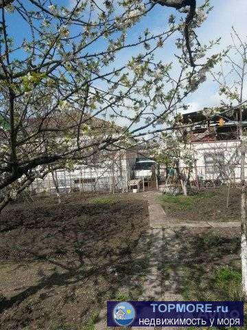 Продаётся земельный участок по ул. Новороссийской,  11.2 сот. Участок ровный ,ширина 21.9 м.п , длина  50.3 м.п. На... - 1