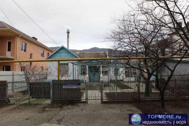 Земельный участок в черте города, ул. Островского. Площадь около 11 соток, на участке дом (старая постройка),...