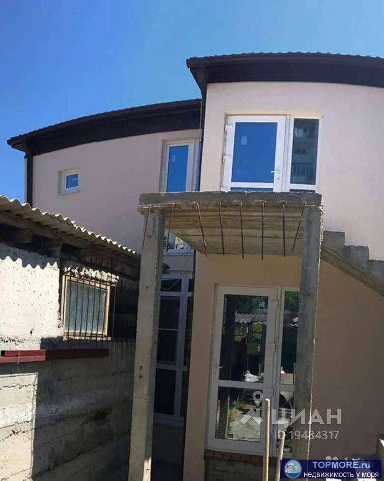 В центе Геленджика по улице Нахимова 15 продается часть дома общей площадью 48 кв.м. . А также на участке построен... - 1