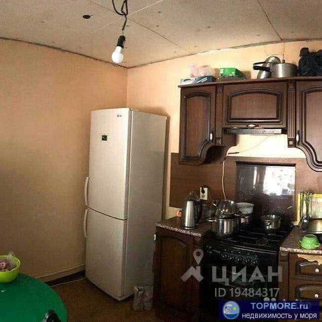 В центе Геленджика по улице Нахимова 15 продается часть дома общей площадью 48 кв.м. . А также на участке построен... - 2