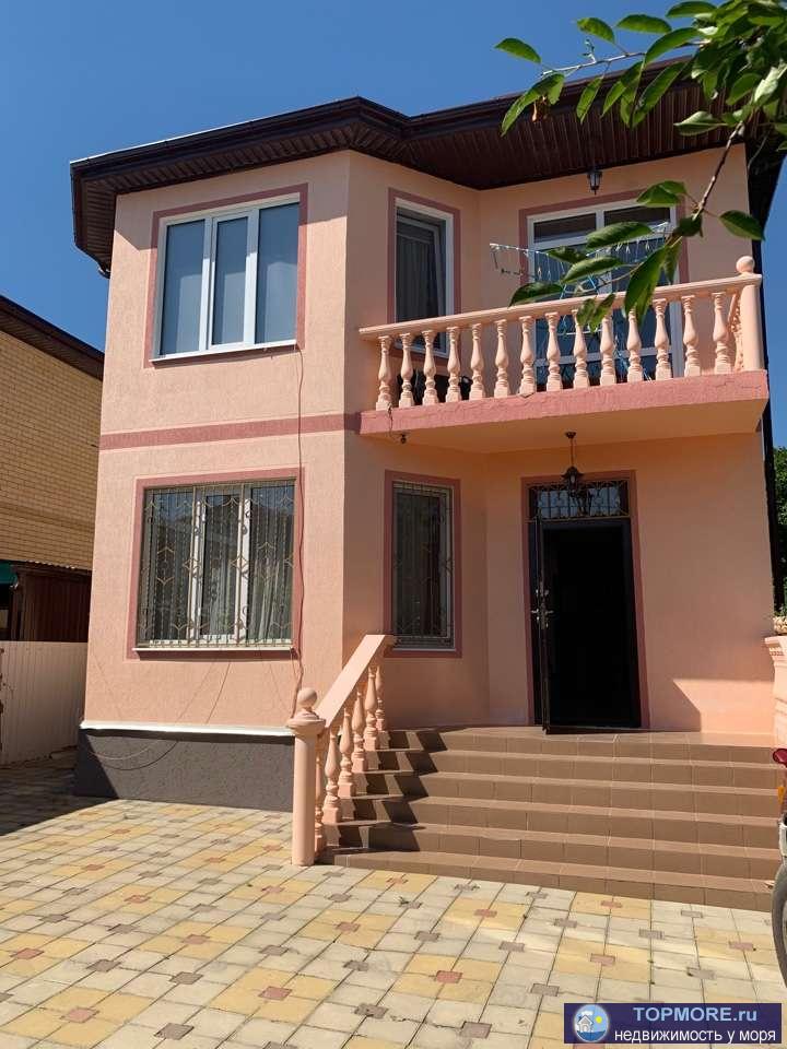 Продается новый добротный ухоженный дом в ближайшем пригороде города-курорт Анапа. Дом двухэтажный,140 м2. На первом... - 1