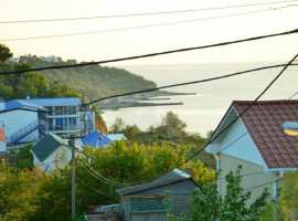 Продается жилой дом у моря, до пляжа 150 метров, до Учкуевки 600м....