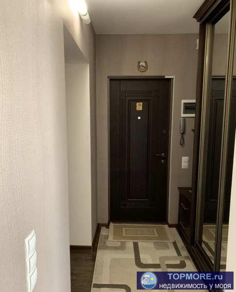 Продается  трёхкомнатная  квартира 72,9 кв.м  на 3-м этаже 9-ти этажного дома на ул. Генерала Острякова, 240 с новым... - 1