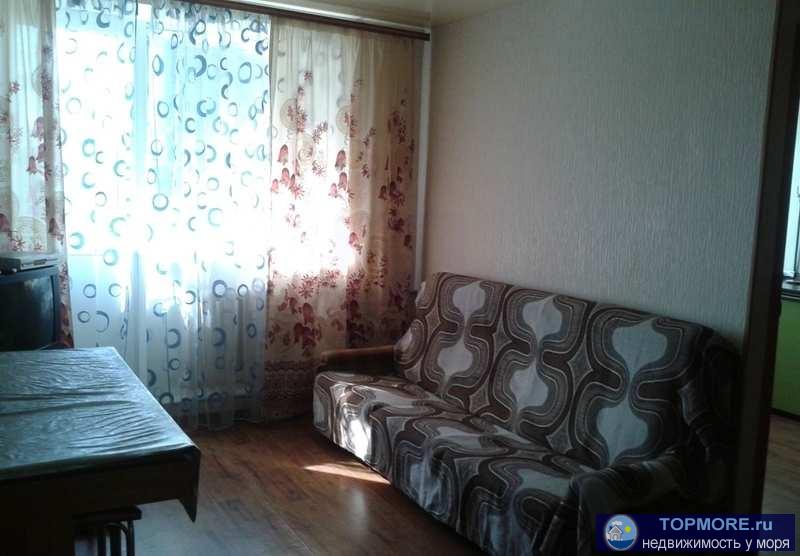 Сдается двухкомнатная квартира 46 кв.м. на Северной стороне Севастополя.  Квартира полностью меблирована, есть вся... - 2