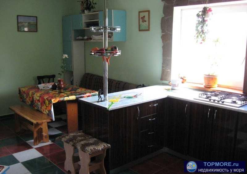 Продается шикарный двухэтажный дом с гаражом в дачном кооперативе Маяк-Кача.  Коттедж с шикарным ремонтом, ИЖС. На...