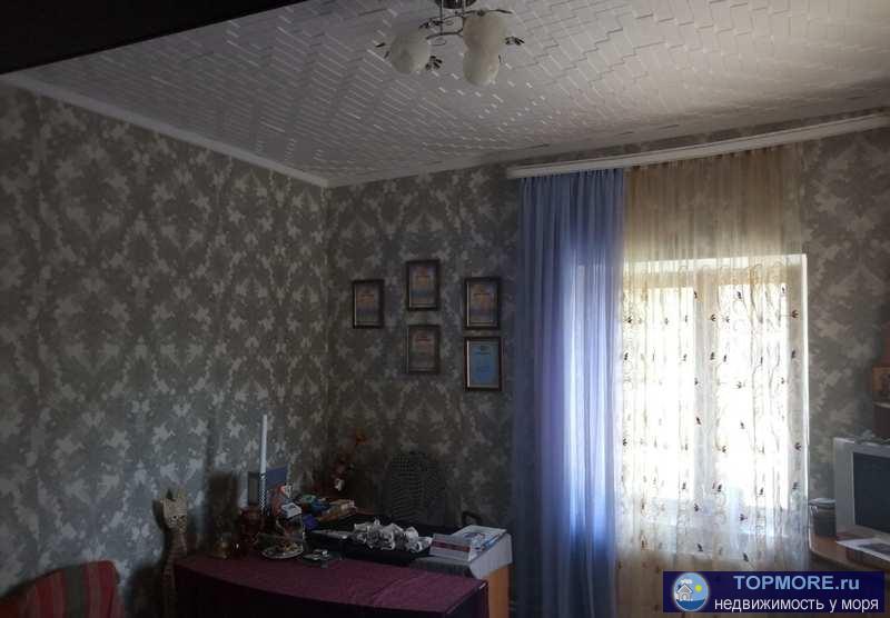 Продается уютная,теплая,светлая квартира. Сделан ремонт. Есть газ, свет, вода, канализация. Двухконтурный котел... - 1