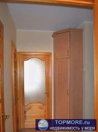Продается 3 комнатная квартира в спальном районе на ул. Маршала Жукова.  Просторная 67 кв. м. Жилые  комнаты... - 2