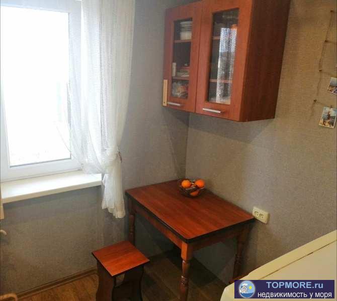 Продается  1 комнатная квартира в спальном районе на ул. Крымских Партизан. Общая площадь 30 кв. м., жилая комната 17... - 1