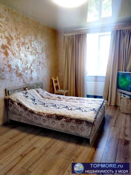 Продается в новом доме 1 комнатная квартира на ул. Трубаченко.  Общая площадь 35 кв. м. Светлая комната 14 кв. м....