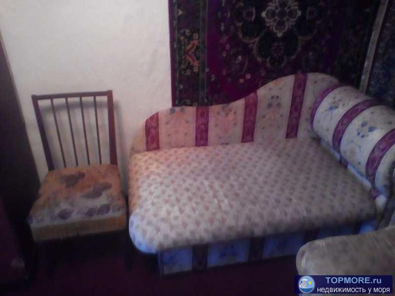 Сдается уютный домик в центральной части Севастополя. В домике кухня студия и спальня по 15 кв.м, есть все...