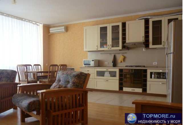 Продажа / Квартиры, Сочи, Лермонтова улица, 11 000 000 р. Продам квартиру, ул. Лермонтова. 4-к квартира 120 м? на 4 этаже 8-этажного монолитного дома Продается квартира в... - 1
