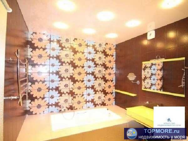 Продам квартиру рядом с лицеем №9  Квартира большая светлая. Новый дом, все коммуникации подключены, все работает.... - 2