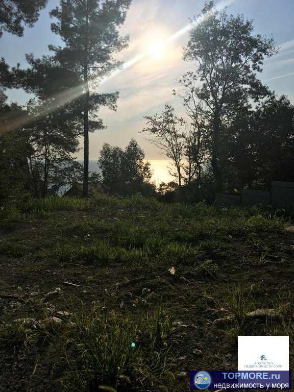 Продам участок с хорошим видом на море. Расположен в центральном районе города Сочи, по улице Ландышевая. Участок...